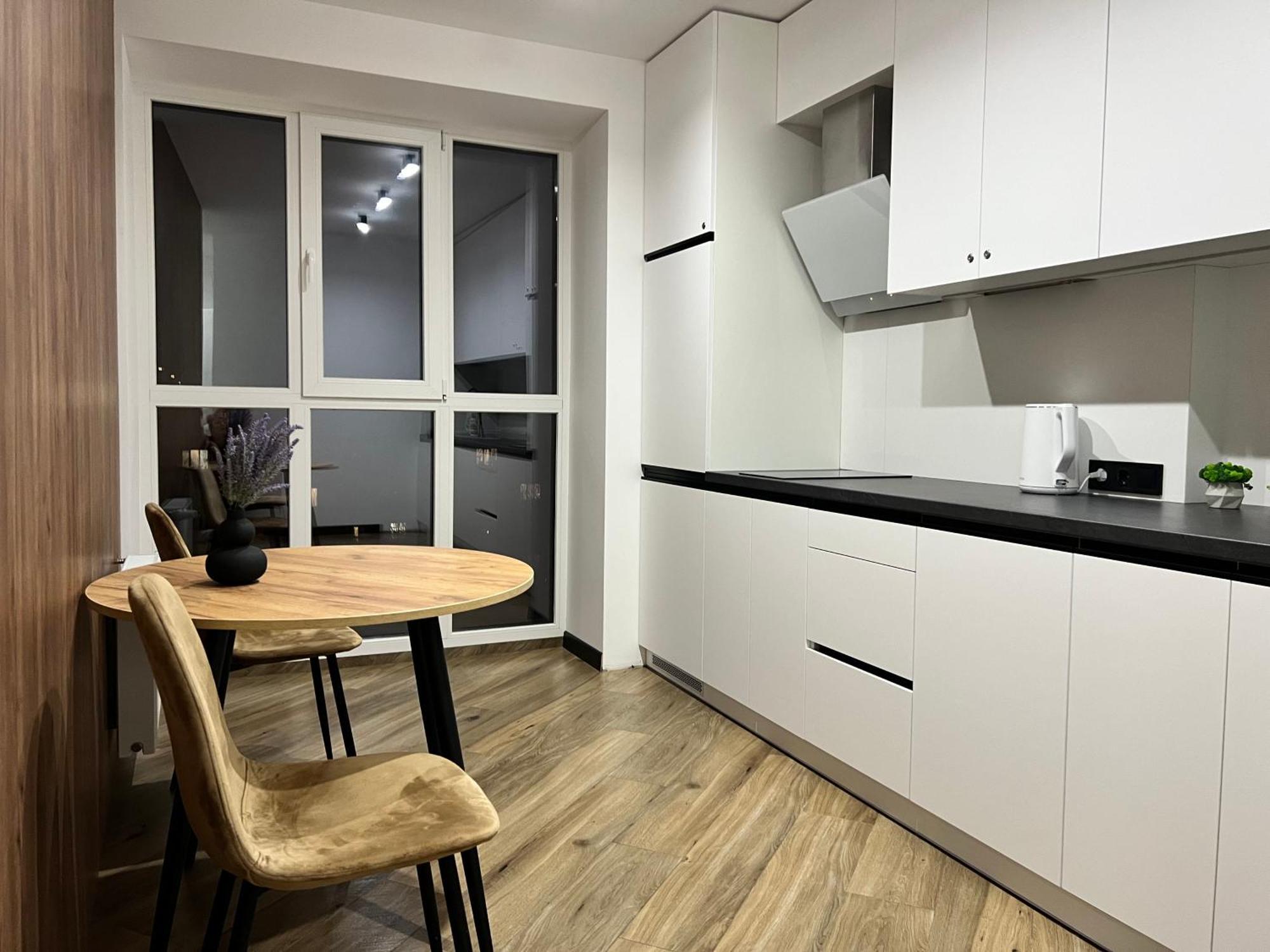 Апартаменти В Районі Автовокзалу Поблизу Обласноі Лікарні Жк Great House,Жк Арена Rivne Exterior photo